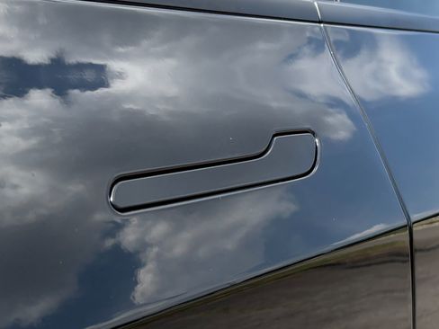 Used 2022 Tesla Model 3 Long Range AWD/4WD image 12