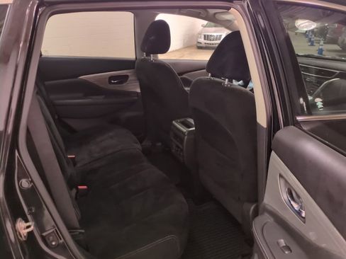 Used 2016 Nissan Murano SV image 12