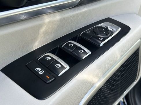 Used 2021 Kia Telluride EX w/ EX Premium Package image 24