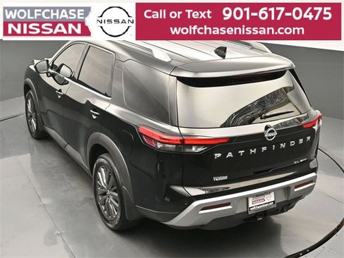 Used 2024 Nissan Pathfinder SL w/ SL Premium Package image 30