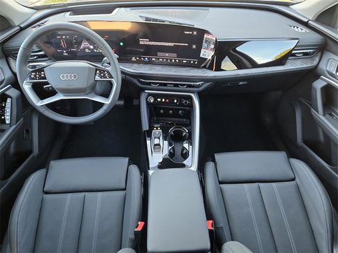 New 2025 Audi Q5 Premium Plus image 12