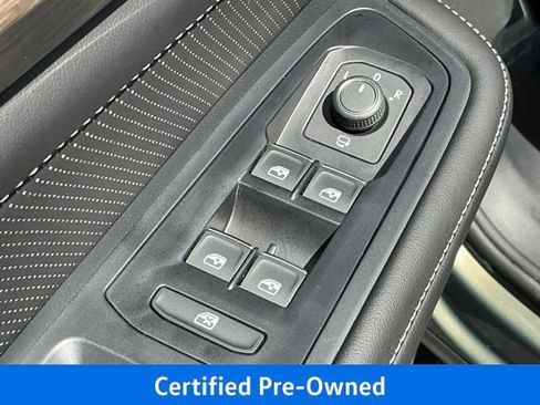 Used 2025 Volkswagen Atlas SEL Premium R-Line AWD/4WD image 14