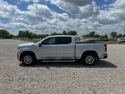 Used 2021 Chevrolet Silverado 1500 LT AWD/4WD image 6