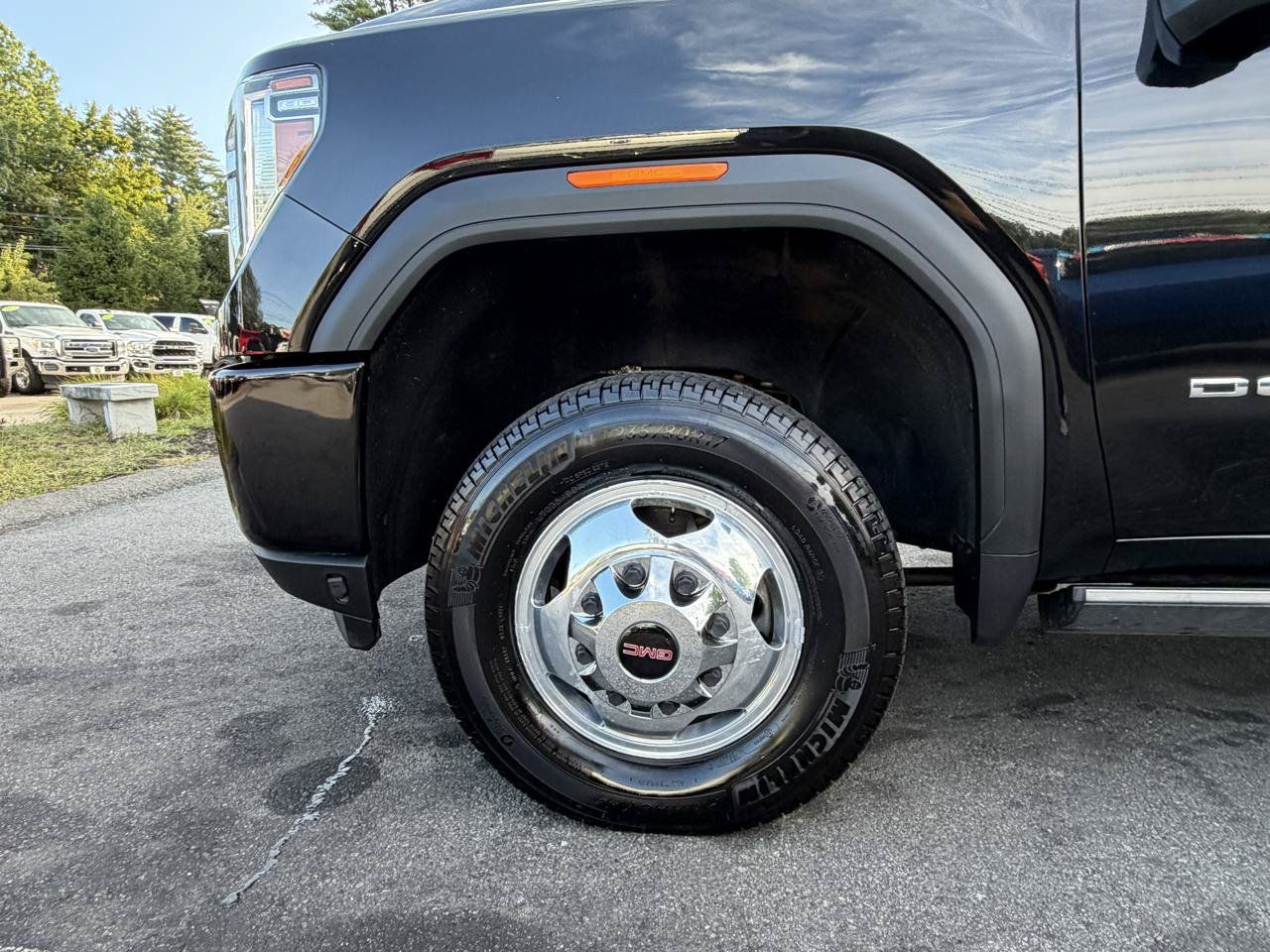 Used 2021 GMC Sierra 3500 Denali w/ Denali Ultimate Package AWD/4WD image 11