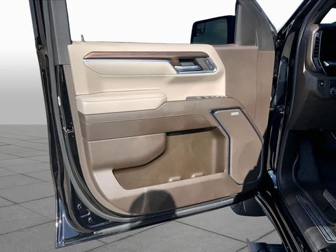 Used 2024 Chevrolet Silverado 1500 RST w/ Texas Edition Plus RWD image 21