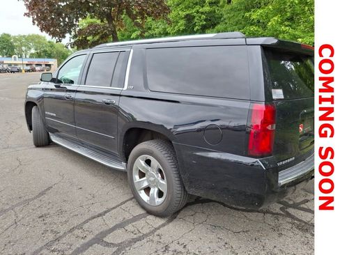 Used 2015 Chevrolet Suburban LTZ AWD/4WD image 8