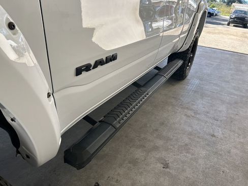 Used 2022 RAM 1500 Big Horn w/ Night Edition image 15