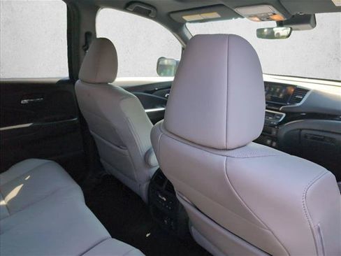 Used 2019 Honda Passport Touring image 21