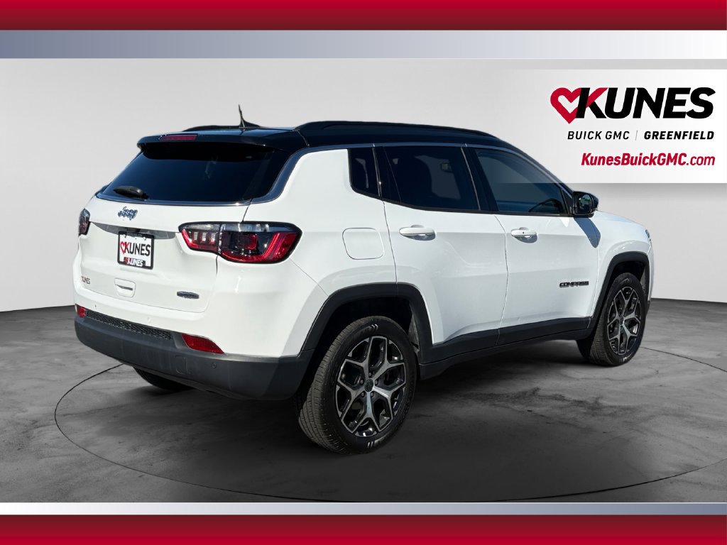Used 2025 Jeep Compass Limited AWD/4WD image 10