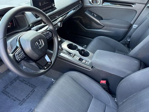 Used 2023 Honda Civic EX image 10