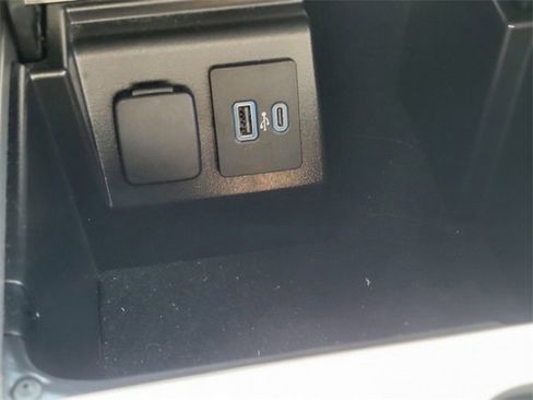 Certified 2022 Ford Explorer ST w/ Equipment Group 401A image 5