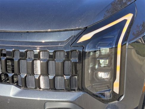 New 2026 Kia Sportage X-Line image 6