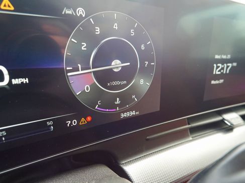 Used 2023 Kia Sportage SX image 23