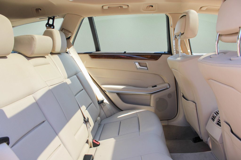 Used 2016 Mercedes-Benz E 350 4MATIC Wagon image 27