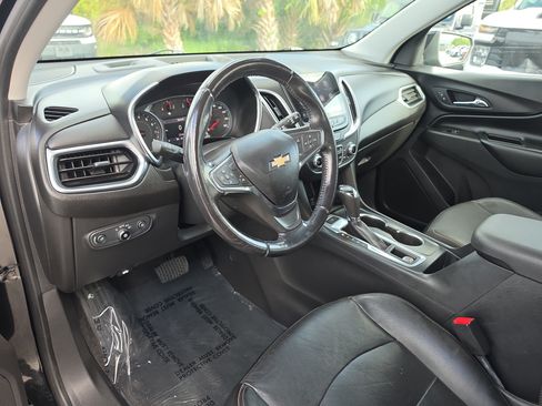 Certified 2020 Chevrolet Equinox LT w/ Midnight Edition FWD image 15