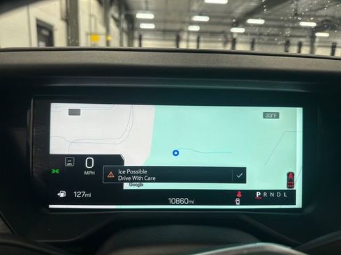 Used 2025 GMC Acadia Elevation image 26