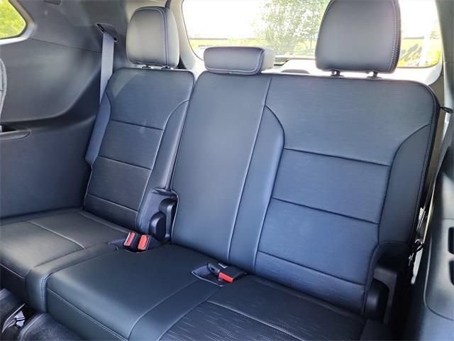 New 2026 Buick Enclave Sport Touring w/ Super Cruise Package FWD image 17