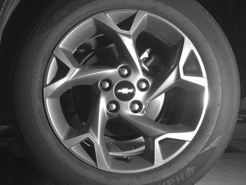 Used 2025 Chevrolet Trax LT w/ LT Convenience Package image 14