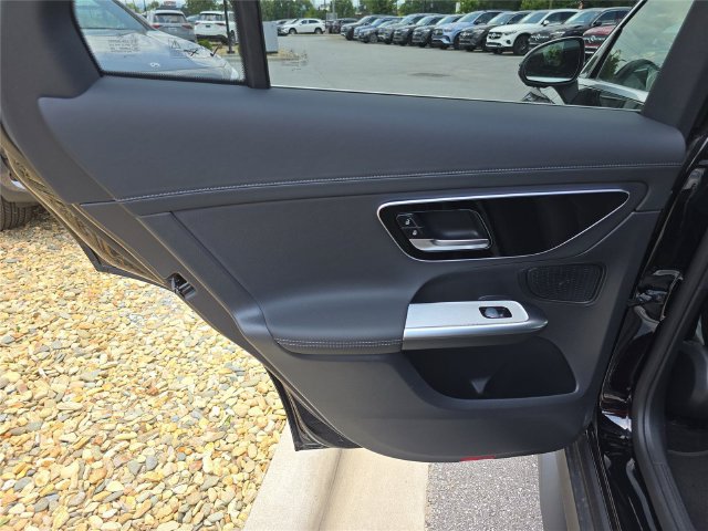 New 2026 Mercedes-Benz GLC 300 4MATIC image 13