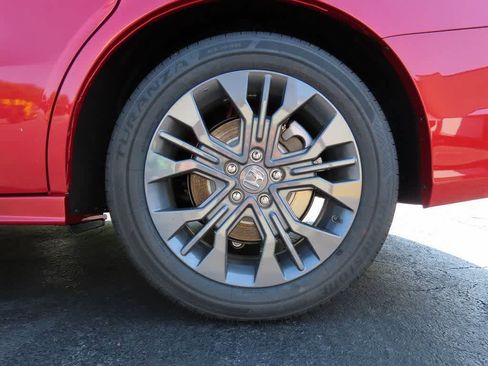 New 2026 Honda Odyssey Touring image 9