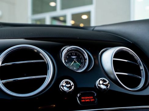 Used 2015 Bentley Flying Spur V8 AWD/4WD image 28