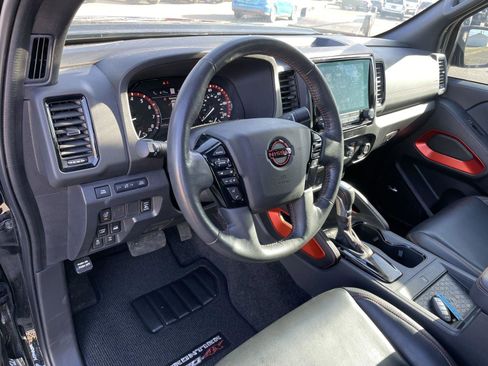 Used 2023 Nissan Frontier PRO-4X w/ Pro-4X Premium Package image 12