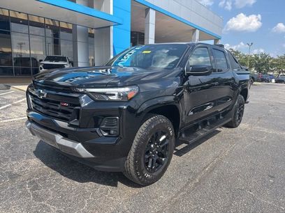New 2025 Chevrolet Colorado Z71 w/ Midnight Edition