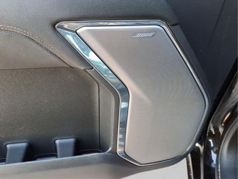 Used 2024 Chevrolet Silverado 1500 High Country w/ Midnight Edition AWD/4WD image 19