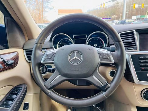 Used 2013 Mercedes-Benz ML 350 2WD image 23