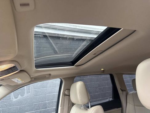 Used 2017 Jeep Grand Cherokee Limited image 22