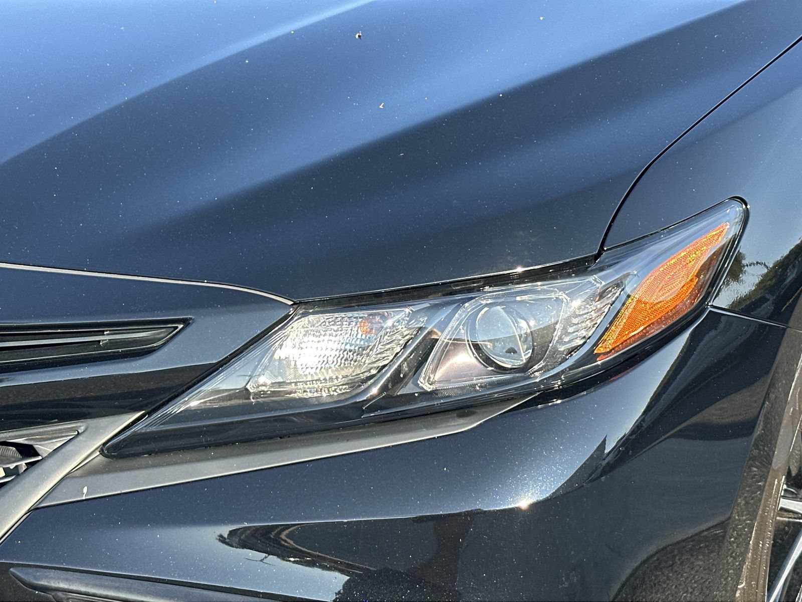 Used 2023 Toyota Camry SE FWD image 11