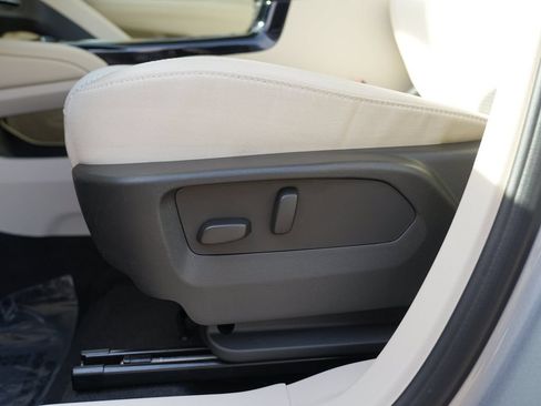 Used 2023 Buick Envision Preferred AWD/4WD image 15