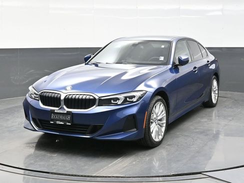 Used 2023 BMW 330i xDrive Sedan w/ Premium Package AWD/4WD image 2