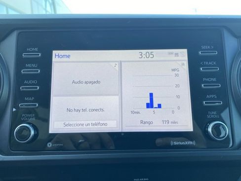 Used 2022 Toyota Tacoma image 19