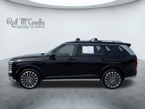 Used 2026 Hyundai Palisade Calligraphy image 2