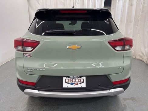 New 2026 Chevrolet TrailBlazer LT w/ Driver Confidence Package AWD/4WD image 7