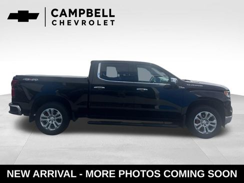 Used 2023 Chevrolet Silverado 1500 LTZ w/ LTZ Convenience Package II AWD/4WD image 6