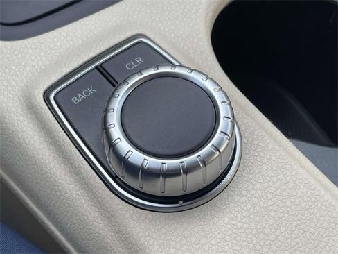 Used 2014 Mercedes-Benz CLA 250 4MATIC image 29