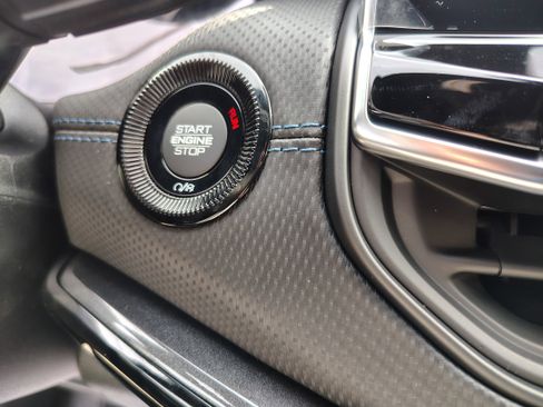 New 2026 Jeep Compass Limited image 32