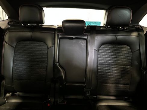 Used 2025 Ford Escape ST-Line image 31