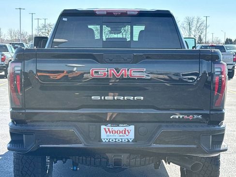 New 2026 GMC Sierra 2500 AT4X AWD/4WD image 9