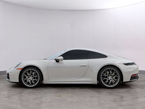 Certified 2025 Porsche 911 Carrera RWD image 2