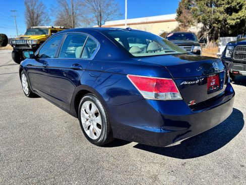 Used 2009 Honda Accord EX-L image 3