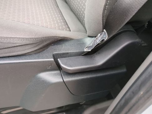 Used 2023 Ford Transit 350 XLT image 18