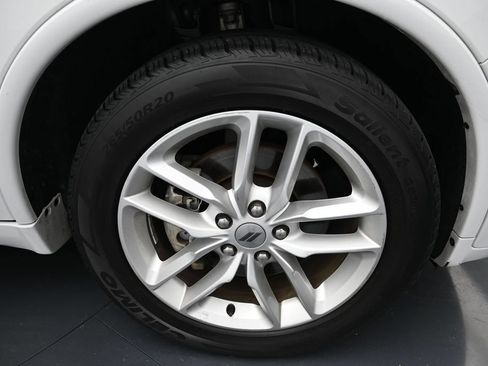 Used 2024 Dodge Durango GT RWD image 17