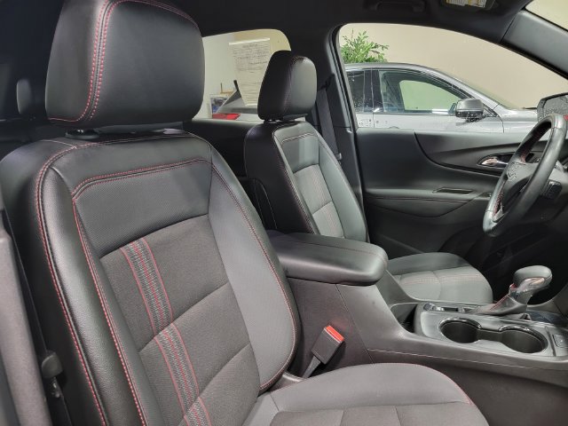 Certified 2023 Chevrolet Equinox RS FWD image 15