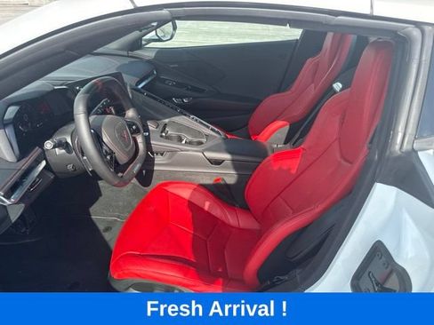 Used 2025 Chevrolet Corvette E-Ray AWD/4WD image 2