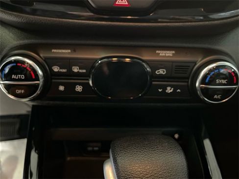 Used 2023 Kia Soul S image 18