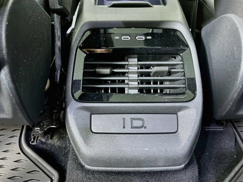 Used 2021 Volkswagen ID.4 1st Edition RWD image 36