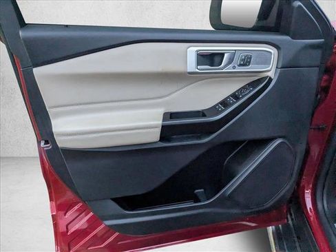 Used 2020 Ford Explorer Limited w/ Class III Trailer Tow Package image 14